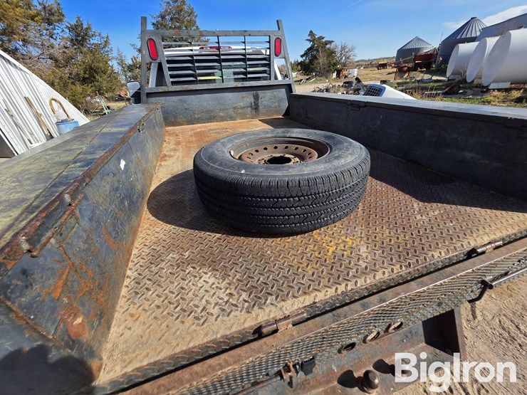 2009-gmc-sierra-2500hd-image-16