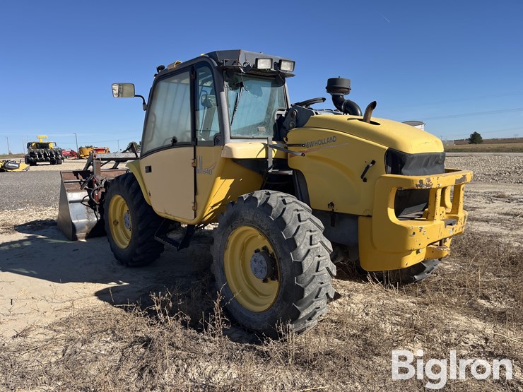 new-holland-lm640-image-7