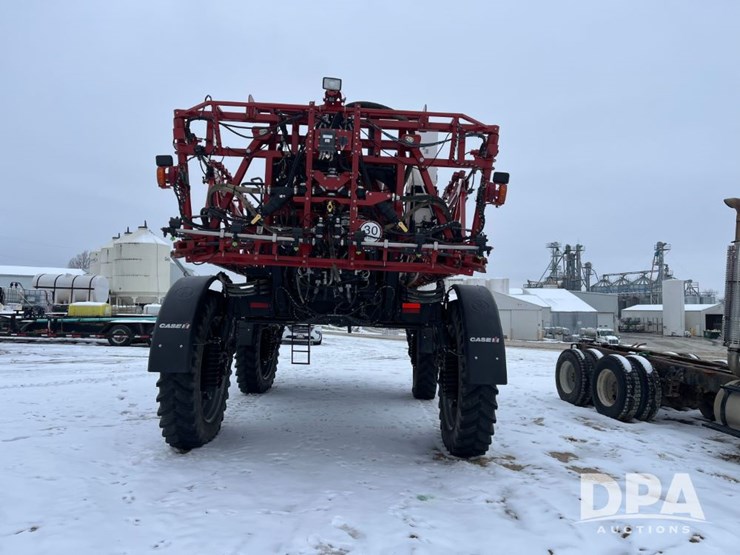 case-ih-patriot-3340-image-10