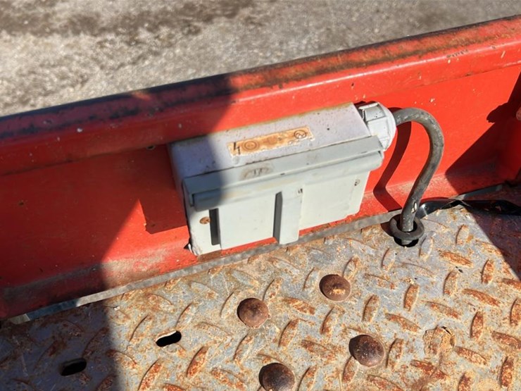 skyjack-sj7135rt-image-38