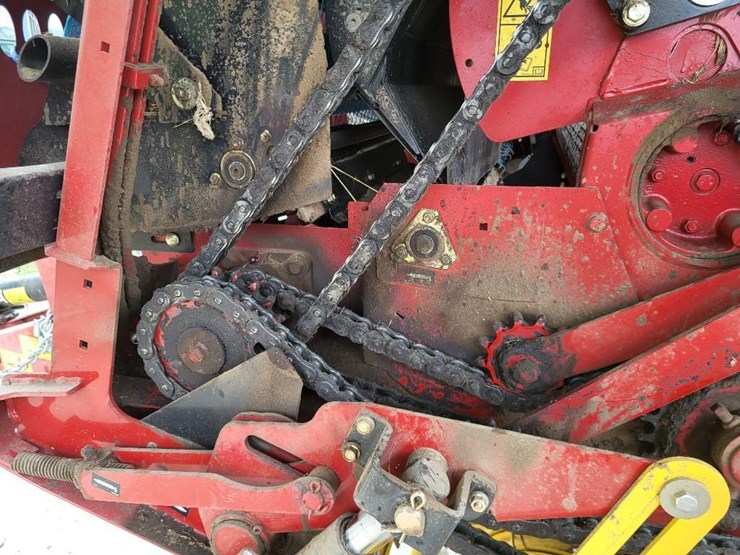 2021-new-holland-450-image-17