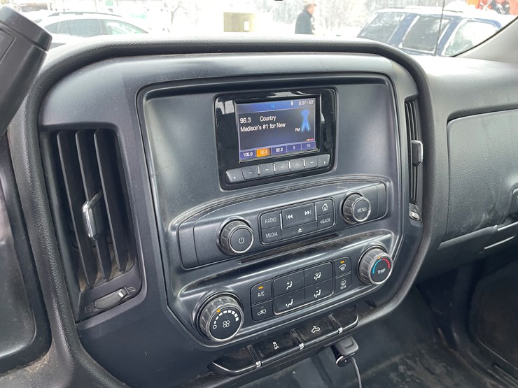 2014-chevrolet-1500-image-31