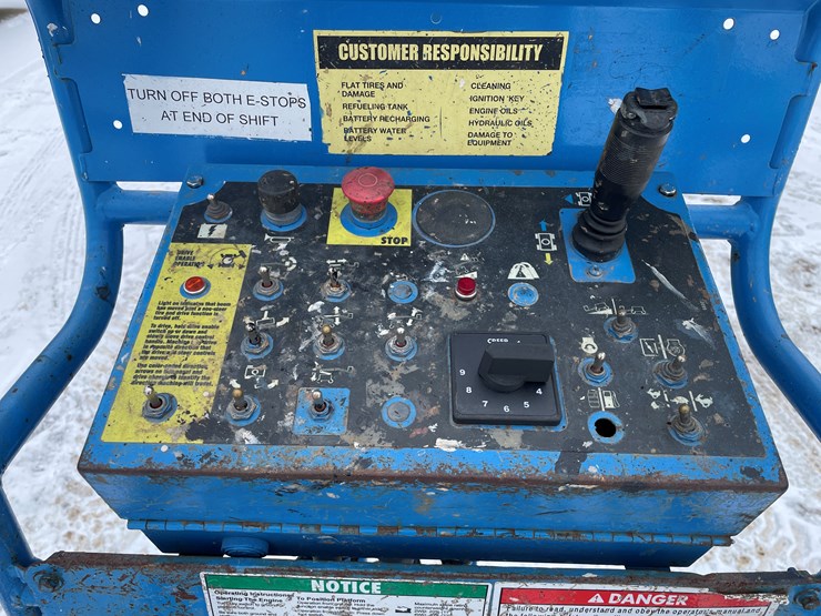 #7468-•-2006-genie-z-34/22-manlift-image-11