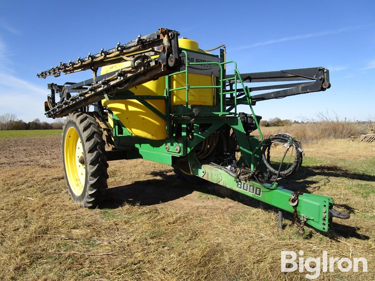 ag-spray-equipment-8000-image-3