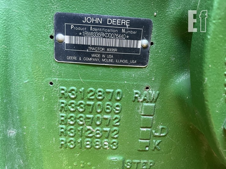 john-deere-8335r-image-57