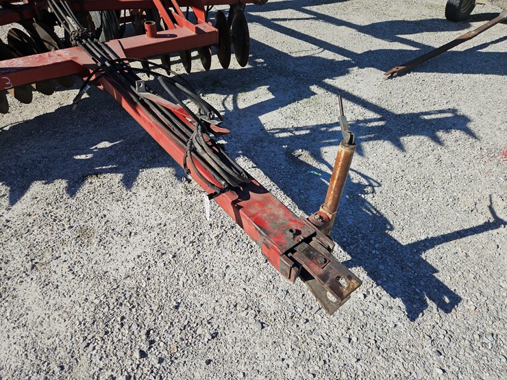 case-ih-3900-image-2