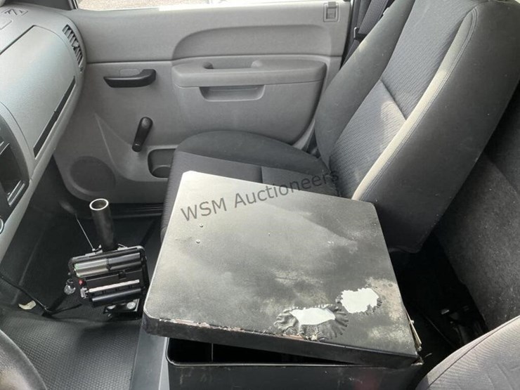 2012-chevrolet-silverado-1500-image-18