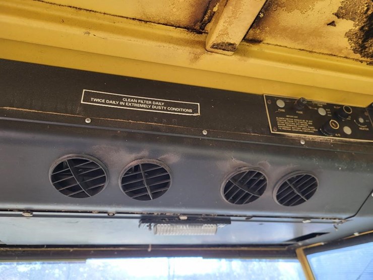 new-holland-1499-image-66