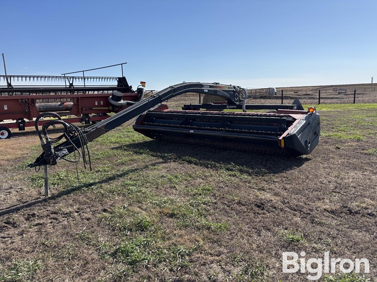 hesston-1265-image-1