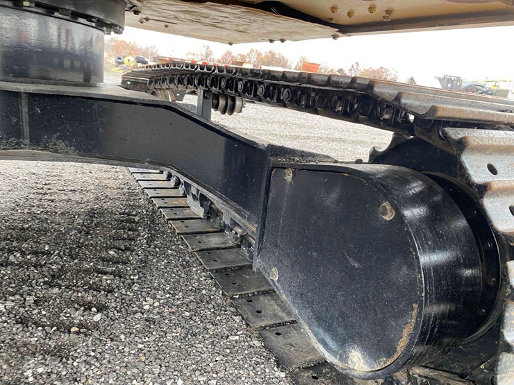 caterpillar-307.5-image-26