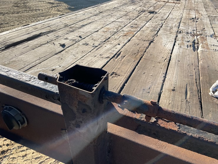 #1005-•-2008-r-and-w-24'-deck-over-trailer-(has-wi-title)-image-25