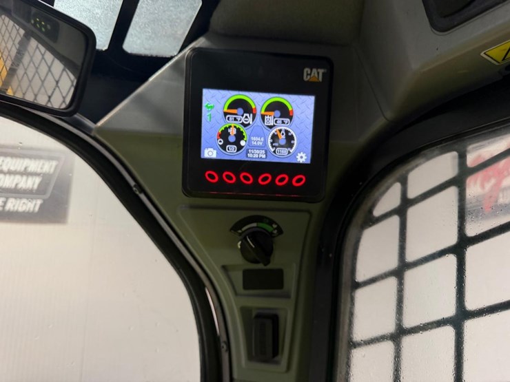 caterpillar-289d-image-24