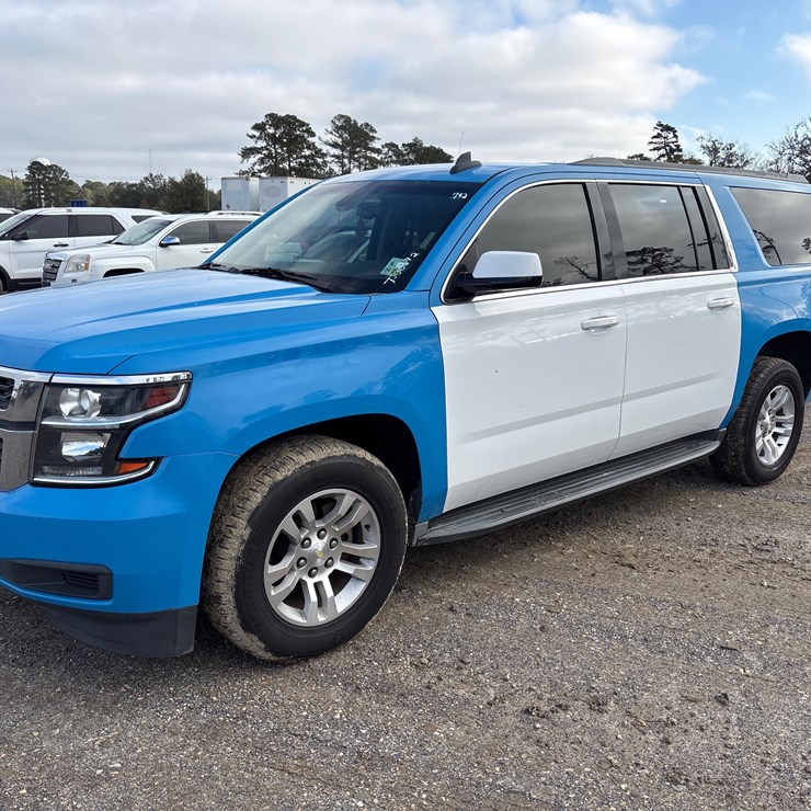 CHEVROLET TAHOE