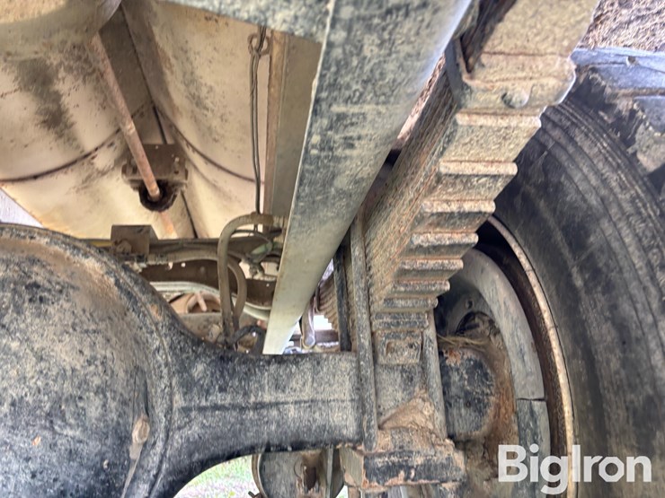 international-7400-image-20