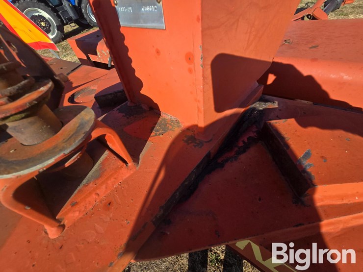 new-holland-1431-image-15