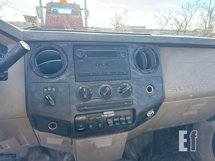 2008-ford-f350-image-26