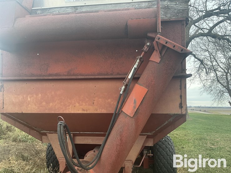 m&w-little-red-wagon-image-13