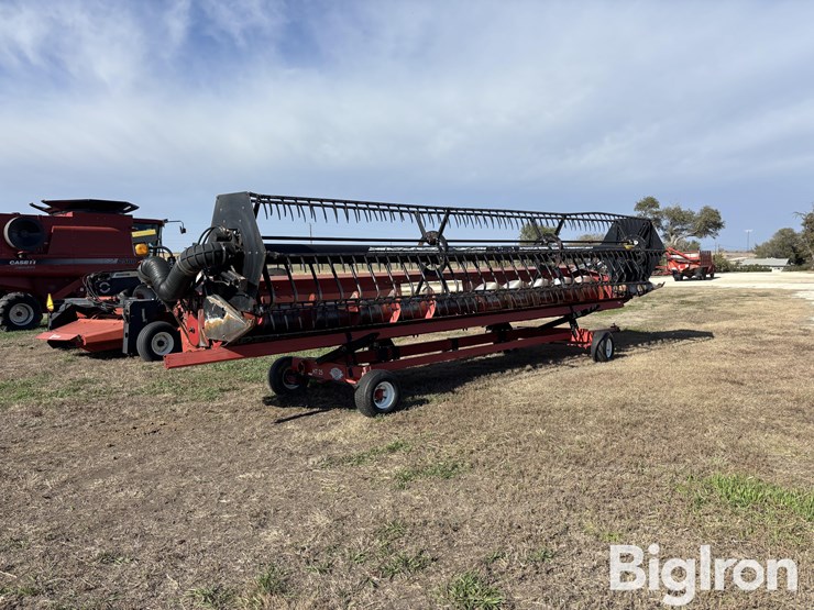 2004-case-ih-1020-image-3