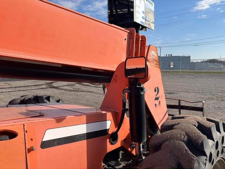#1206-•-2011-jlg-6042-telehandler-image-33
