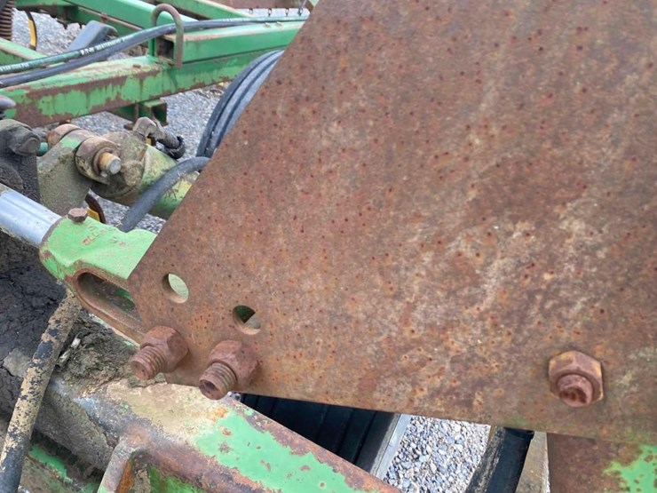 john-deere-724-image-25