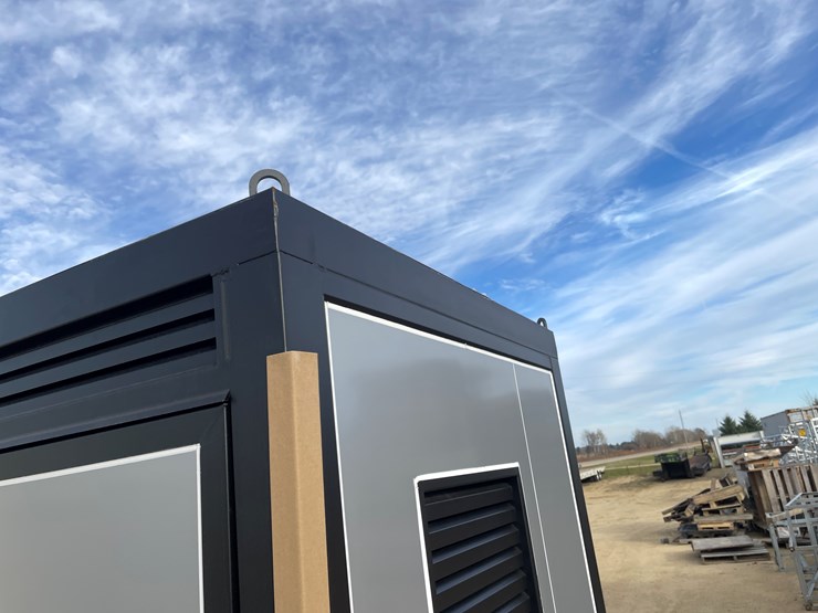 #2499-•-new-kj-portable-restroom-with-shower-image-19