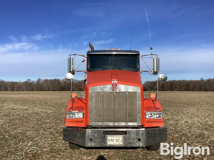 kenworth-t800-image-2