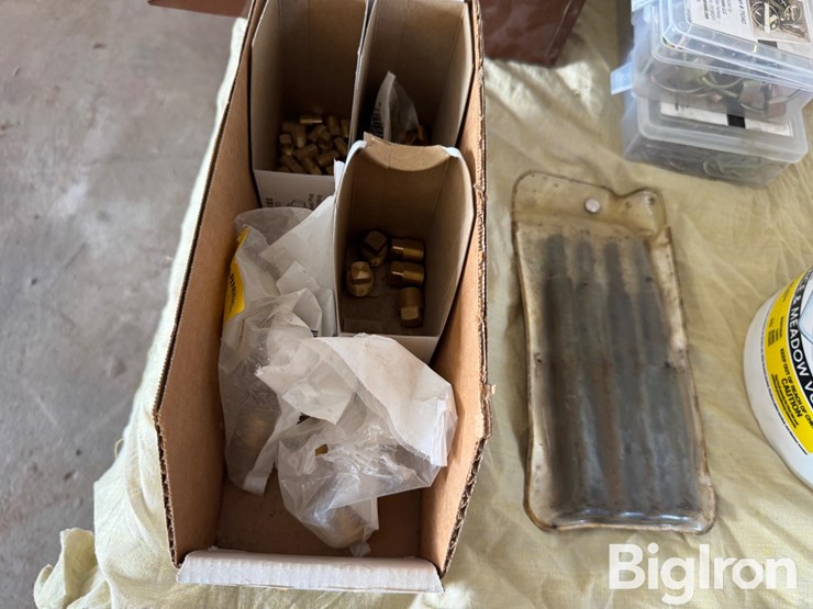 miscellaneous-tools-image-14