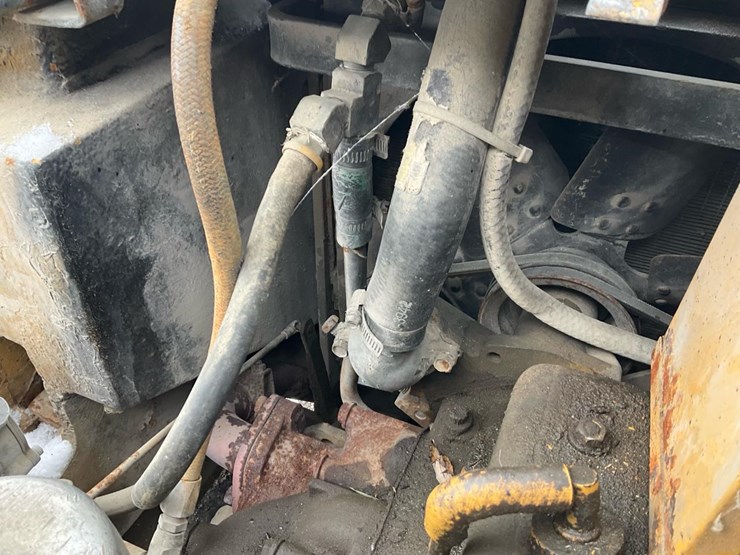 #1354-•-caterpillar-t80b-forklift-image-54