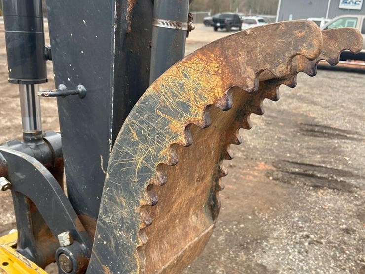 2029-deere-60g-image-10