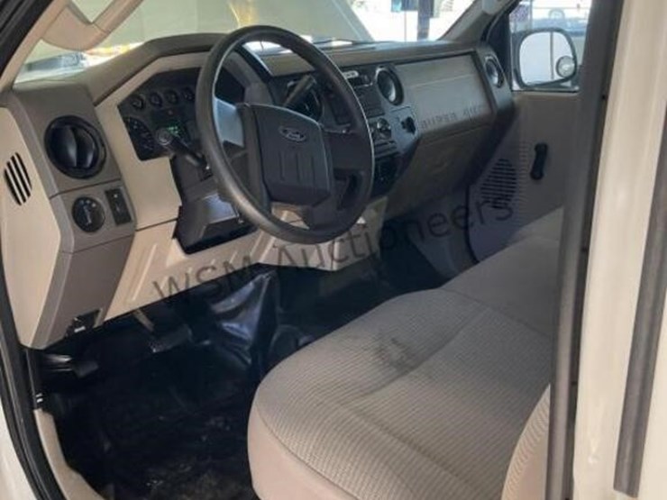 2008-ford-f250-image-23