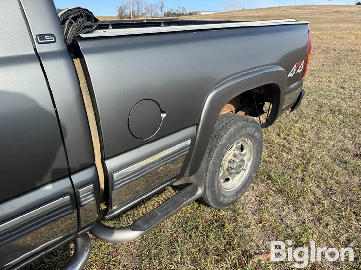 2002-chevrolet-2500-image-16