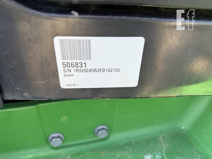 john-deere-8245r-image-27