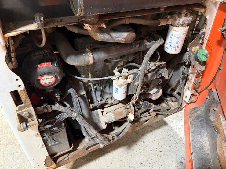 bobcat-t110-image-16