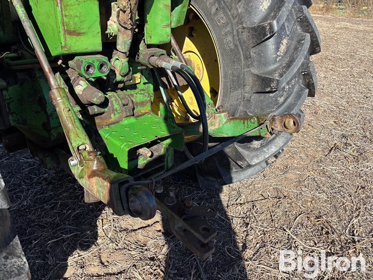 john-deere-4020-image-10