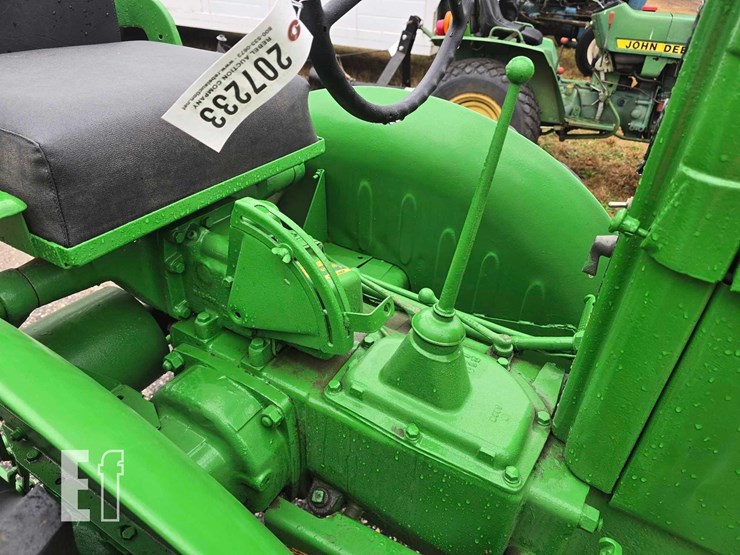 john-deere-m-image-13