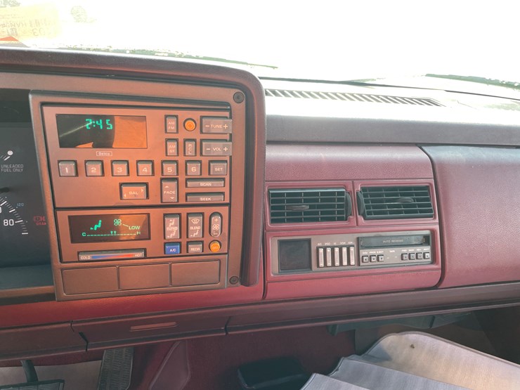 chevrolet-2500-image-20