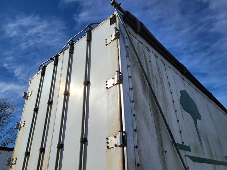 wilkens-walking-floor-image-30