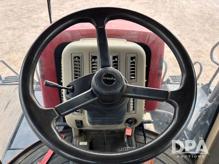 case-ih-titan-4530-image-81