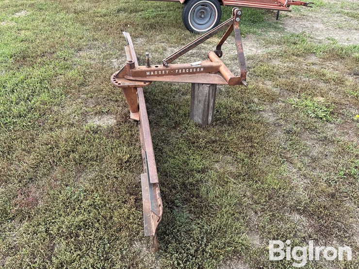 massey-ferguson-9-image-4