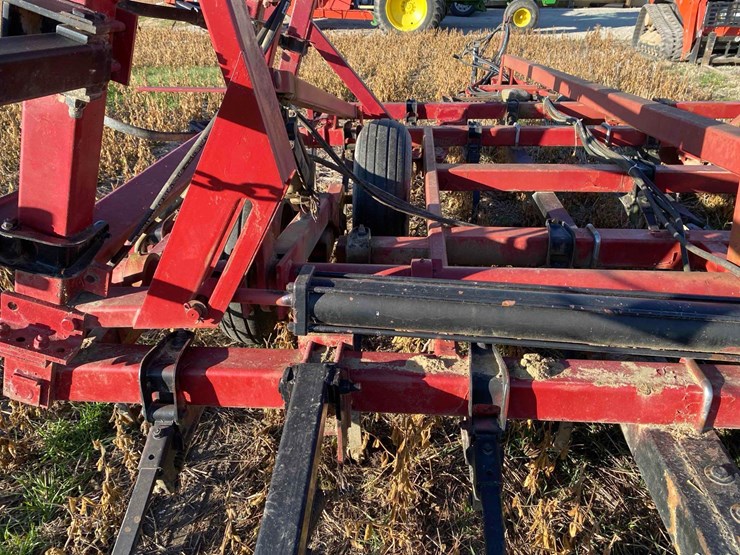 case-ih-4300-image-47