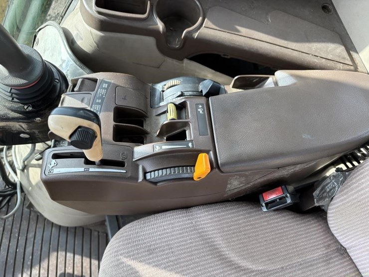 john-deere-7220-image-39