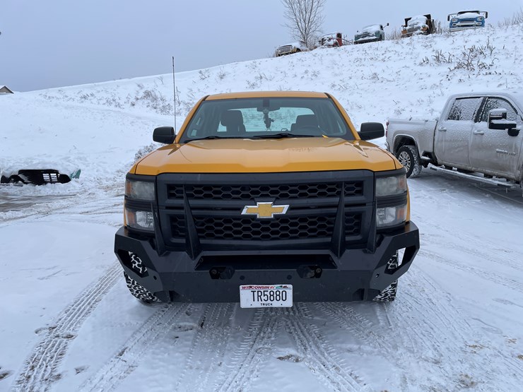 2014-chevrolet-1500-image-2