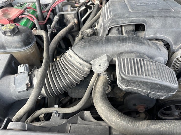 chevrolet-tahoe-image-51