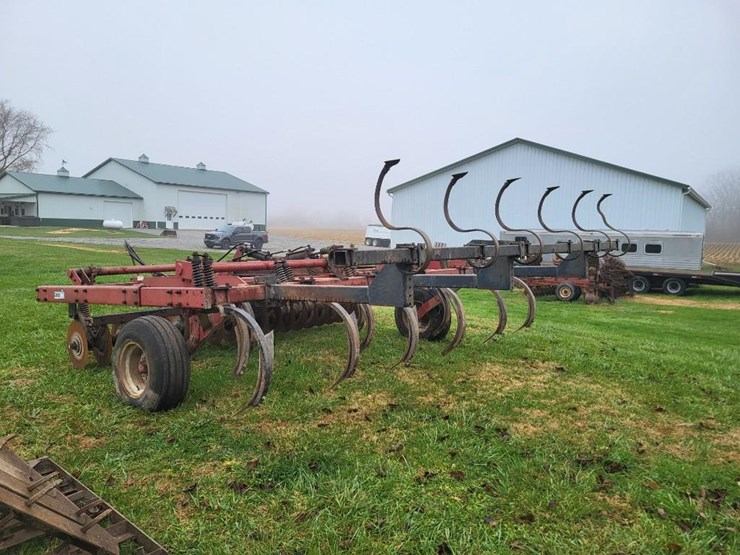 case-ih-6500-image-3