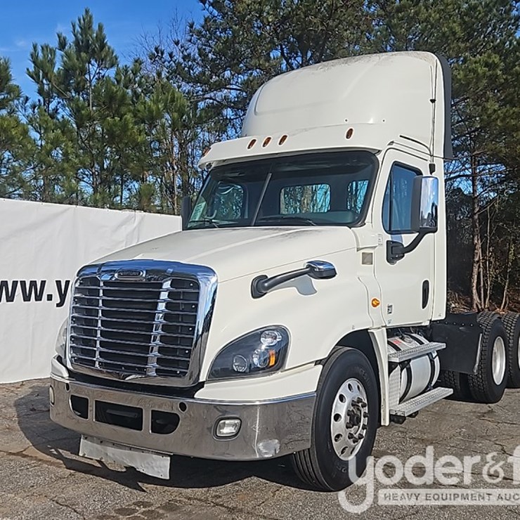 2018 Freightliner Cascadia