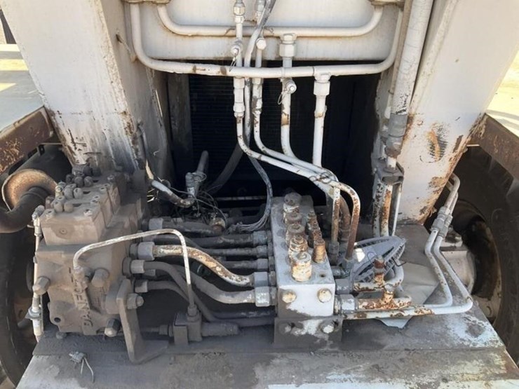 mark-h3-843tct-telescoping-material-handler-image-16