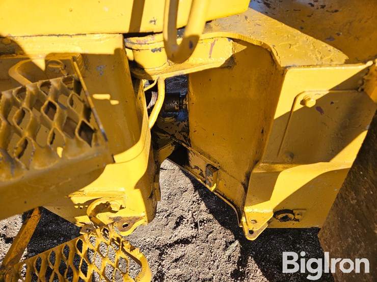 caterpillar-920-image-10