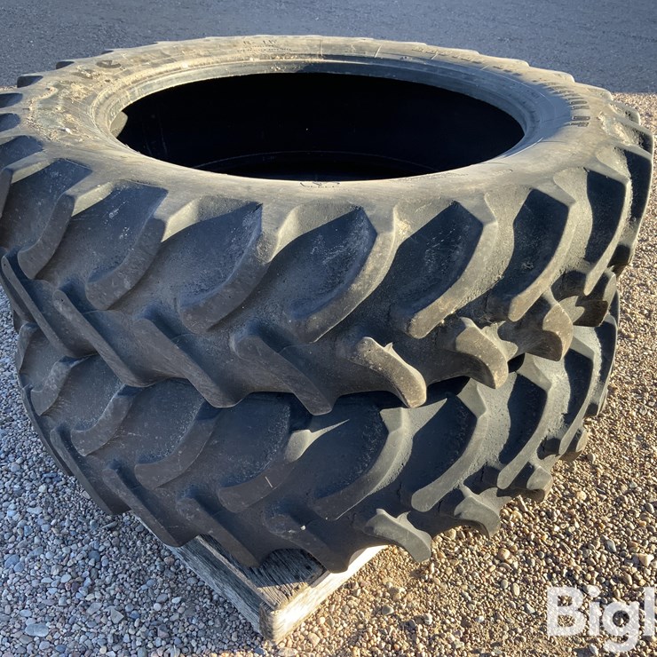 Firestone 380/80R38 Tires