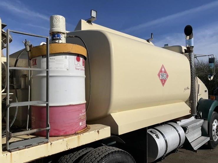 kenworth-t800-image-9