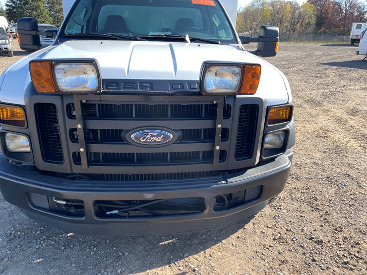 ford-f550-image-6